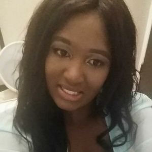 Meet your Posher, Janelle